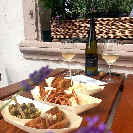 Zur Alten Rebe Ferienhaus Und Weingut Konz Eksteriør bilde