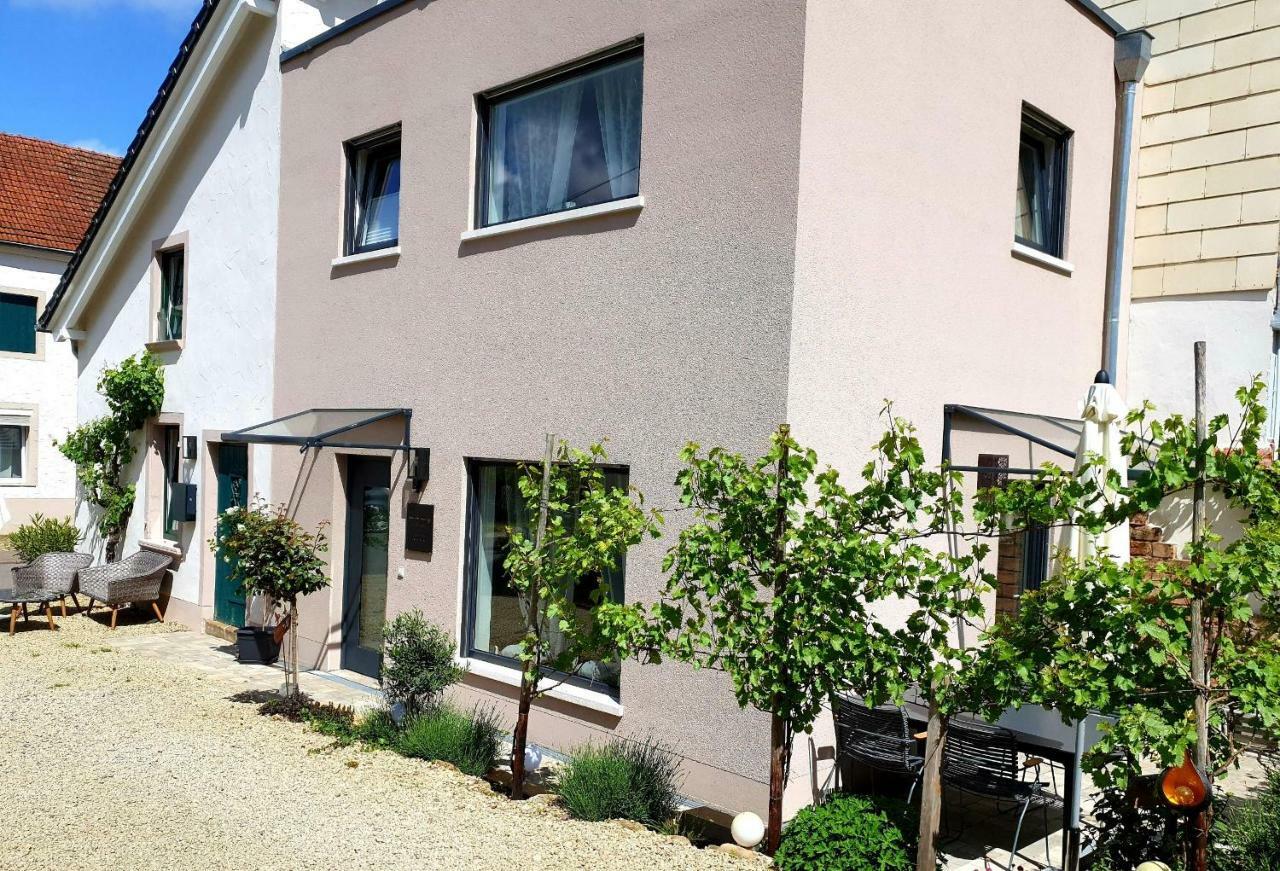 Zur Alten Rebe Ferienhaus Und Weingut Konz Eksteriør bilde